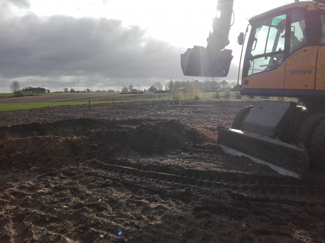 Zdjęcie do wpisu: Koparka w ruch :)